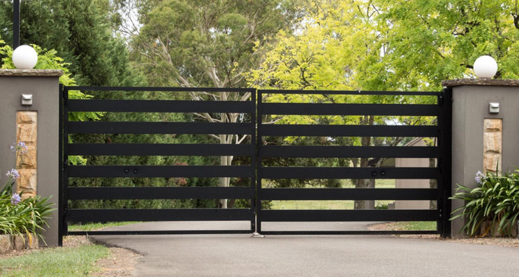 Driveway Gate Repair Compton